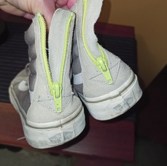 VANS SK8 Hi Slim Zip Scotchgard Unisex Sneakers - Picture 6 of 14